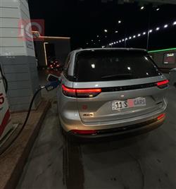 جیپ گراند شیرۆکی